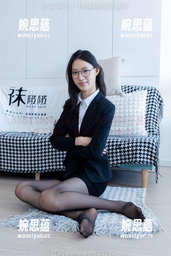 BoBoSocks袜啵啵-甜甜圈 BoBoSocks袜啵啵 - 甜甜圈的平底鞋写真下载中,慢慢来,一点点!