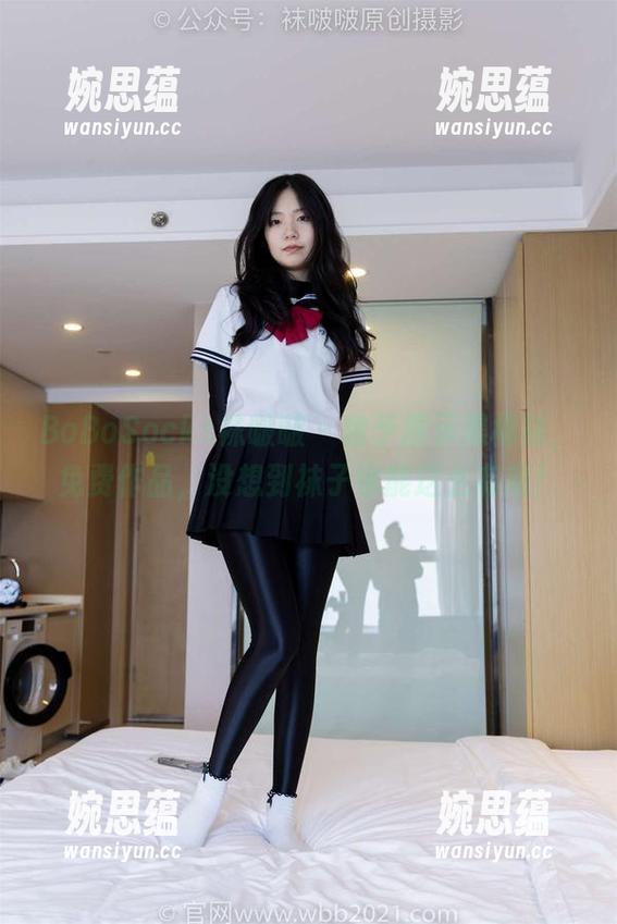 BoBoSocks袜啵啵-稚予 BoBoSocks袜啵啵 - 稚予展示黑棉袜,免费作品,没想到袜子也能这么有戏!