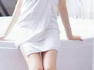 GIRLT果团网 - 高跟鞋与周大萌相遇，免费合集让你乐不停！这哪是穿鞋，是上天入地！
