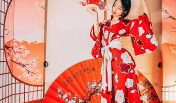 GIRLT果团网 - 精选的周妍希花嫁图片，可这花园我也是想拥有得要死，光是想一想就沉醉。