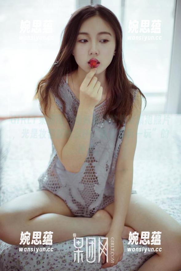 GIRLT果团网-陈雅漫 GIRLT果团网 - 看陈雅漫的最新旗袍照片,光是妆容就给我种“我也想玩一玩”的冲动。