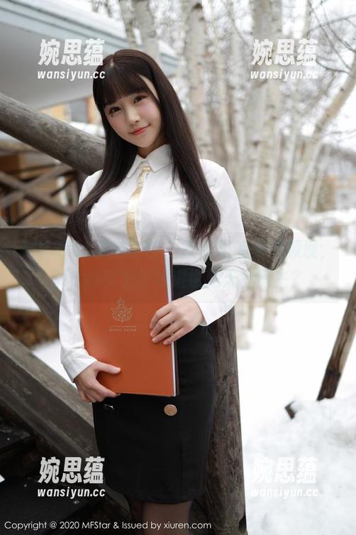 MFStar模范学院-SiByl李思宁 MFStar模范学院 - 教室里的美图频现,SiByl李思宁难道也是天生博主?