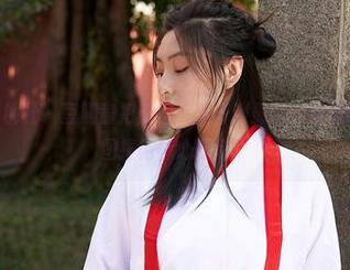 MiiTao蜜桃社 - 豆瓣酱把御姐气场开到最大，你信不信这些美图撞得你心慌慌。