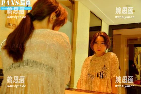 PANS写真 - 夏天是否会因为小秋的照片而变得疯狂一点？