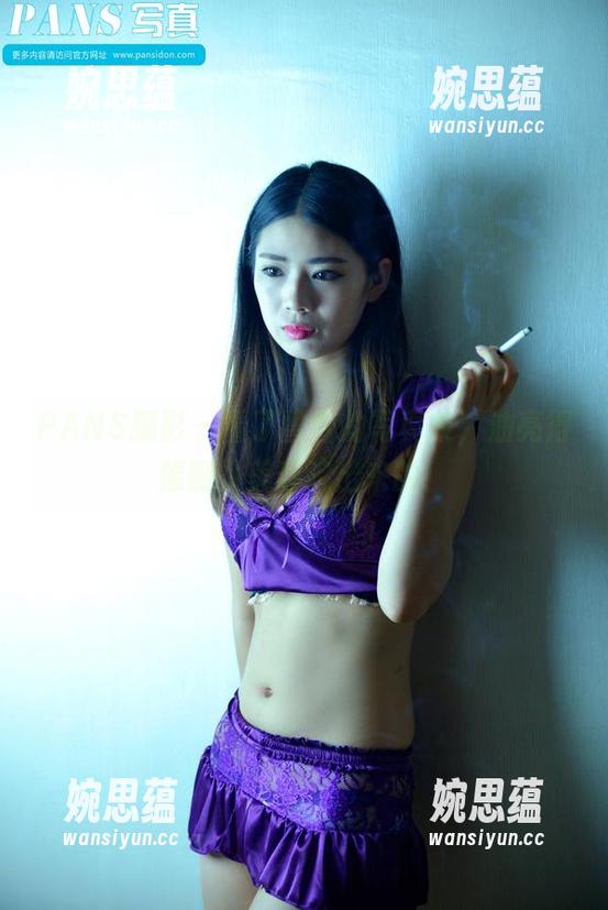 PANS摄影 - 看了雪雪的写真集，油亮得像刚从美容院出来的！