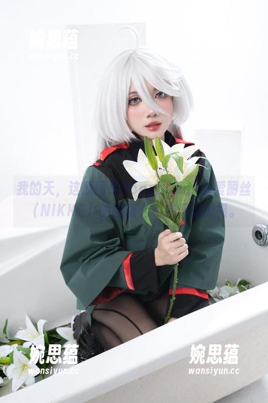 我的天，这原图是PoppaChan的爱丽丝（NIKKE）的翻版么？纯粹的眼福。