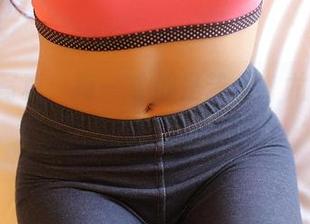ROSI写真：每一寸都是艺术，尤其是这些美腿