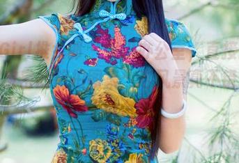 TuiGirl推女郎 - 退出办公室，直接进入哈尼宝宝的旅拍图集：这风景真不错，比午饭合适
