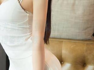 UGirls尤果网 - 曼苏拉娜的美腿图包，私房摆姿势，唤醒你的创意灵感！