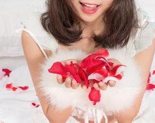 UGirls尤果网 - 想要谭晓彤的气质？来这拿免费的礼服资源，轻轻松松get!