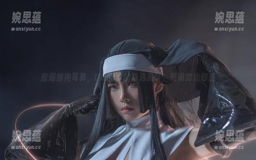 Uki雨季 靡烟旗袍写真,Uki雨季的精选品味,满满的戏剧感