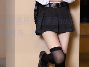 XIAOYU语画界 - 杨晨晨sugar全套图集里的蕾丝吊袜，私心想说，这穿着比广告更撩。