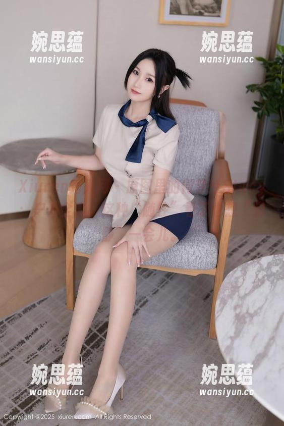 Xiuren秀人网-何梦兮Stacy Xiuren秀人网 - 原图里的何梦兮Stacy:户外全套,这种“随性”看了也想“安静”一会儿。