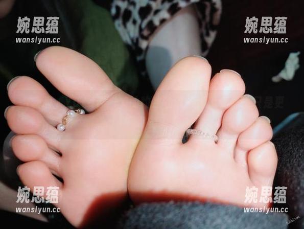 微密圈 - YuYu超甜丫的豹纹物语：没了光，她只是更真实了