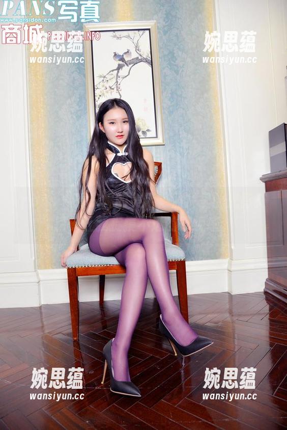 pans-安妮 pans - 看安妮的美足,照片里的光影交错,让我捉摸不透的既视感。