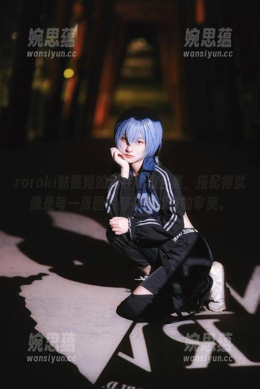 roroki骷髅姬 roroki骷髅姬的酒吞和服合集,搭配得就像是每一张图片都在挑衅你的审美。