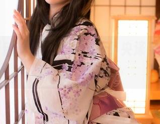 画风清新、短裤无限，一小央泽带你观看不一样的审美！