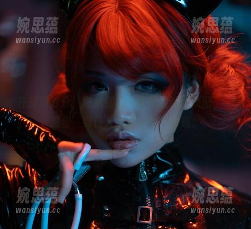 一笑芳香沁 在居家时分,随机翻阅一笑芳香沁的原图,‘观看’到让人嘴角上扬的乐趣。
