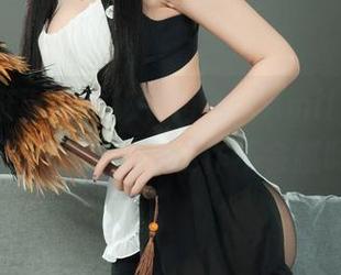 丽柜 - 挺靠谱的秘书角色，Amily的美图合集，你能想象工作不会腻吗？