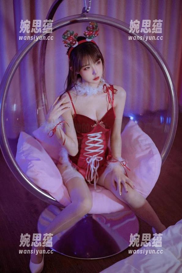 余多多Dudu 余多多Dudu和她的白裙:高清写真,像是从昔日的梦里走出来的