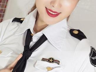 克拉女神 - 美图是表象，僮僮的“清纯”其实藏着不为人知的小调皮。