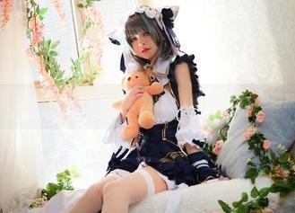进入可可老师的入浴巫女写真，感觉好像不太能自拔。