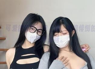 微密圈 - 可爱的肉巴图包上线，缠绵悱恻的美脚值得慢慢品味。