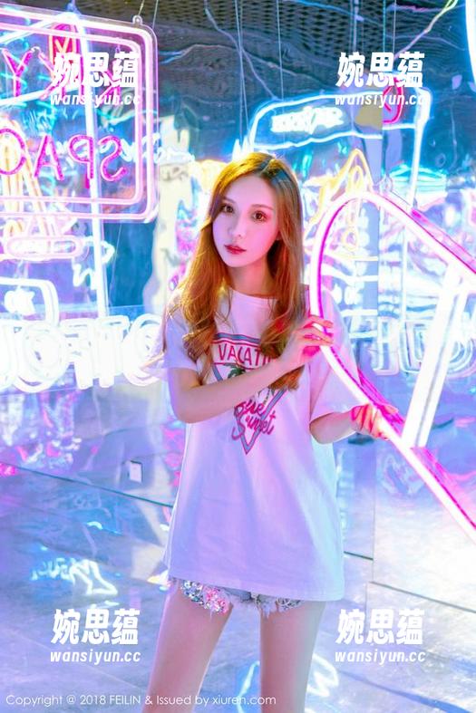嗲囡囡 - 小Kaili小丁丁的最新大片：howtowearyour棉袜likeapro？