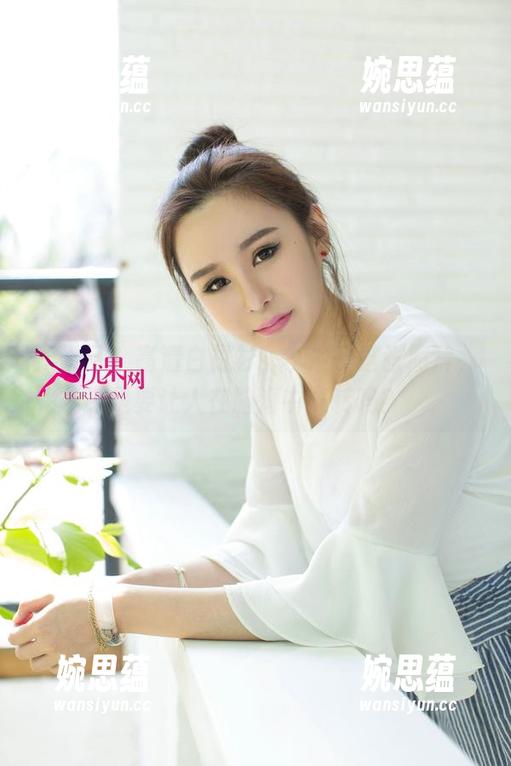 尤果网-李凌子 尤果网 - 高清白衬衫,李凌子这张照片,是要让人在脑海中打转吗?