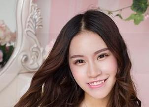 尤物馆 - Cris_卓娅祺天台图包——在这里，甚至云彩都想变衣服来试试！