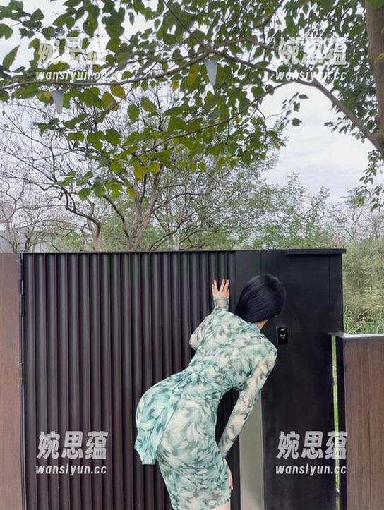 左公子666 微密圈 - 左公子666又带着红裙写真更新来找你,别让我分心!