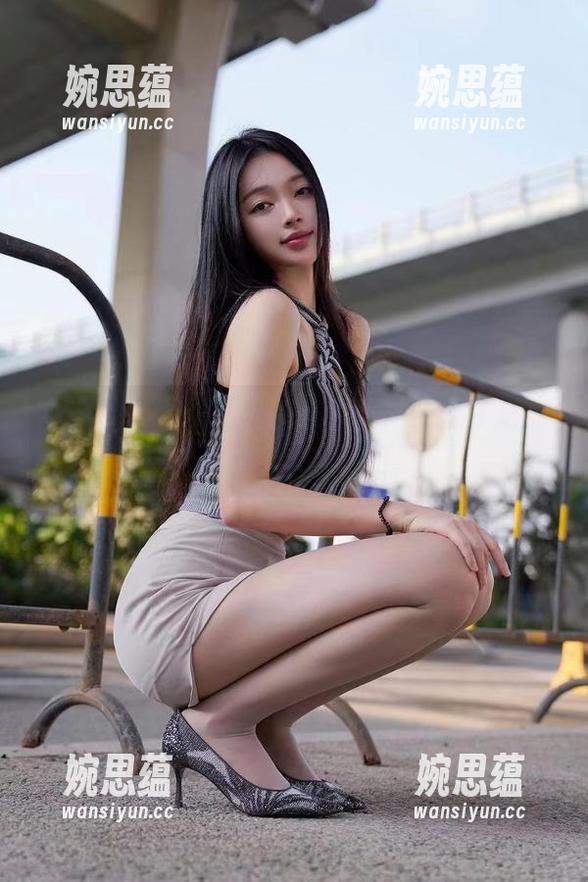 徐珺大哥 微密圈 - 写真里的徐珺大哥,性感才是那种默默的冲击力!