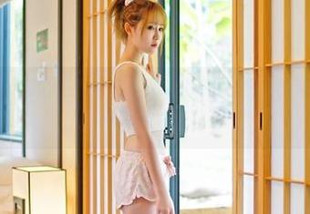 推女神 - 收录施忆佳的夏天美图：这波夏日气场，简直要让秋天都不敢靠近。