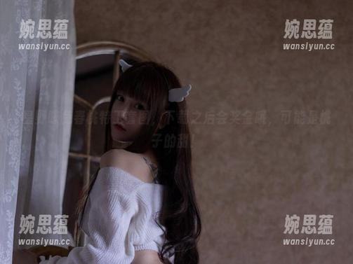 星野咪兔 星野咪兔春桃特工套图,下载之后会奖金哦,可能是桃子的甜!