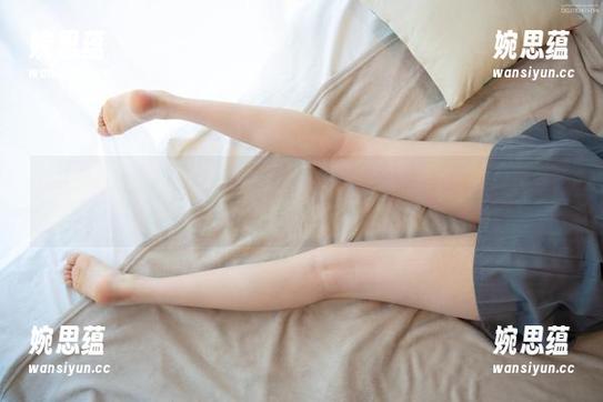 森萝财团 森萝财团独家推出的黑丝学妹合集,壁纸中尽是她们的独特气质!一言不合就想多看几眼。