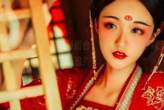 沧霁桔梗与黑丝体操服的定制组合，谁说运动就不能美得令人窒息？