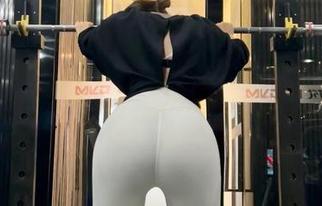 微密圈 - 洁己u的私房美图：第四部分，刺激你的小心脏