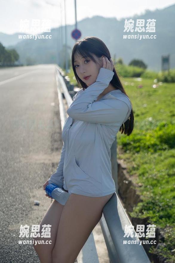 你可曾见过？浅安安的写真与难以言说的秘密