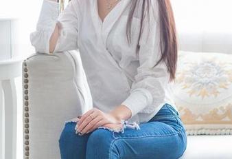爱蜜社 - 好一个风阻！小宝酱的皮衣无圣光套图，敢问你咏叹调学得好吗？