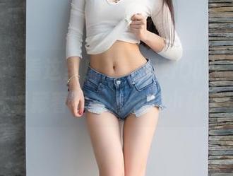 爱蜜社 - 看这里！王曼妮好Q的写真，照片里藏着不为人知的小秘密！