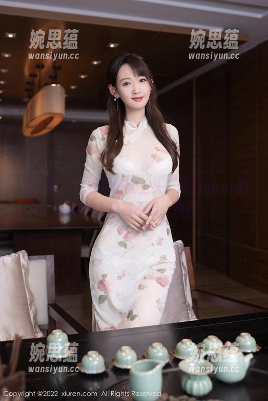 秀人网-冷月yuer 秀人网 - 高清原图太上头,冷月yuer的旅拍让人欲罢不能,呵呵。