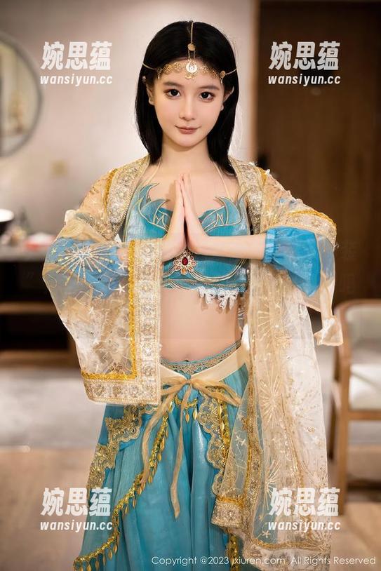 秀人网 - 铺一桌美图，奈奈Fox的“套装”风格，是想把我这颗少女心全给唤醒吗？