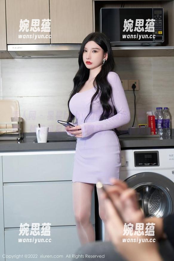 秀人网-星星baby 秀人网 - 星星baby的黑丝探险:观看原图,如果星星baby照耀,美腿更加迷人!
