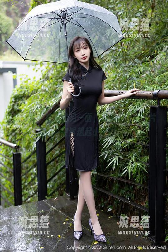 秀人网-袁圆 秀人网 - 教室的另一面,袁圆的私房图片让人突然想起小时候。
