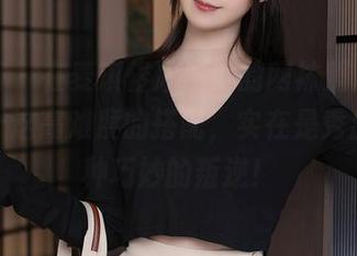 秀人网 - 在麦琪绫冰激淋的网袜照片里，惊呆于这高难度的搭配，实在是秀出了一种巧妙的叛逆！
