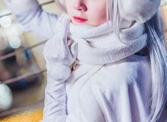 当秋楚楚不秃头转身变身贝尔法斯特女仆，图片里的故事你绝对想不到！