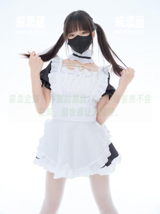 紧急企划 - 小恩的黑丝JK，下载虽然不会变美，但也很让人期待。