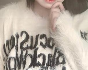 “纯爱neko奶牛2”图包分享，瞅瞅这构图，我的眼睛快要忙不过来了。