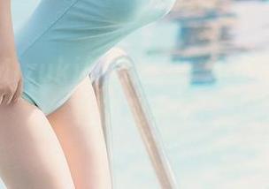 脱尾巴Mizuki的泳池里，不小心分享了我的趣事集