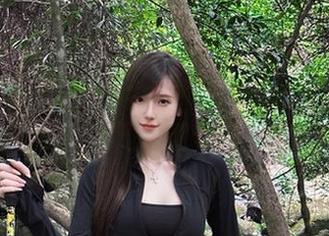 好吧，腐团儿Ikaros的白色作品，分享个逗趣细节
